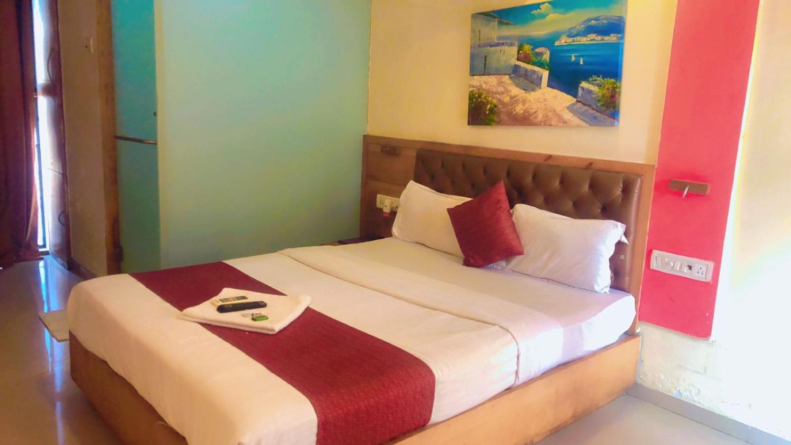 Grandeur By Avion Palace Near T2 International Airport Mumbai Exteriör bild